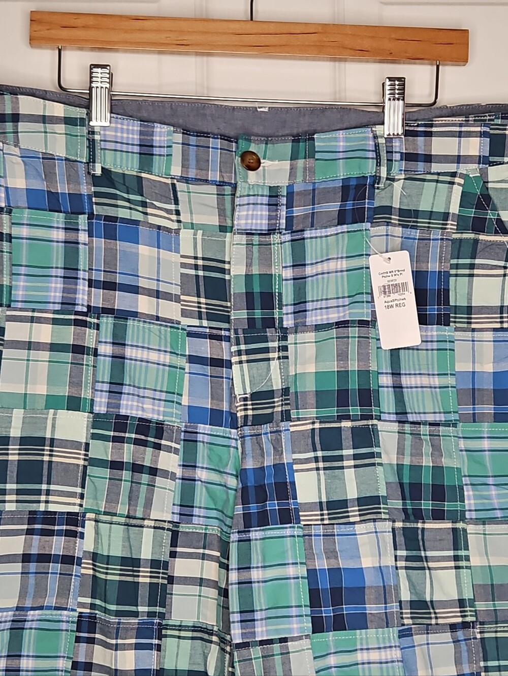 NWT L.L. Bean women’s Patchwork Plaid Shorts in Blue and Green - Picture 2 of 11
